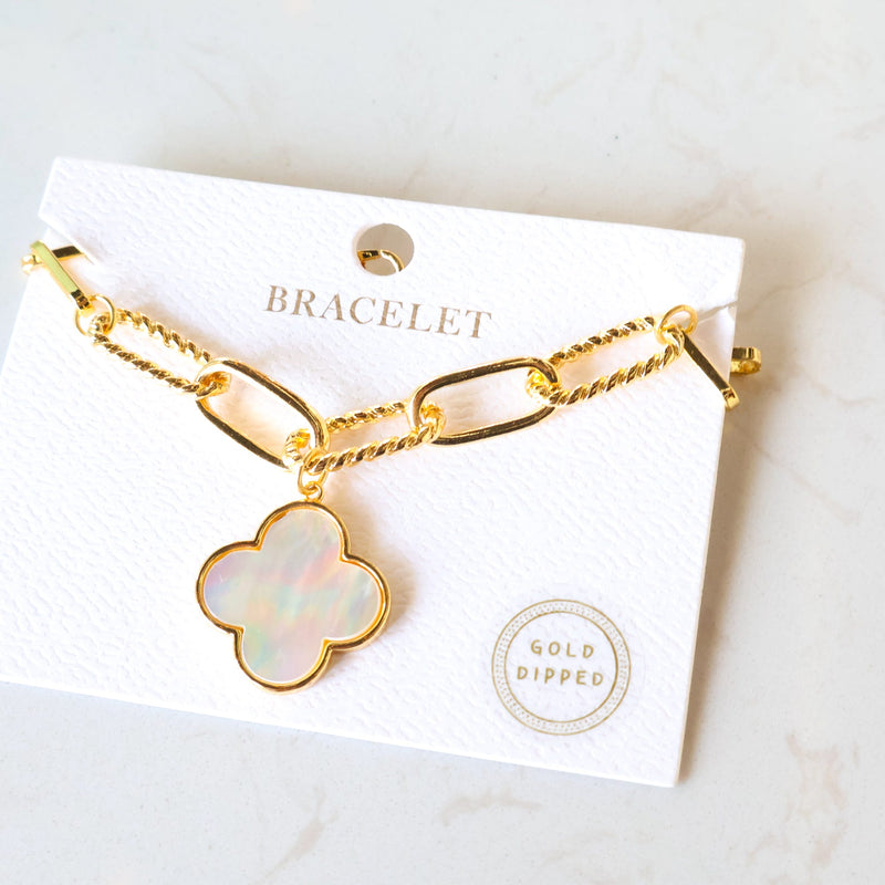 Gold Chain Link Clover Bracelet