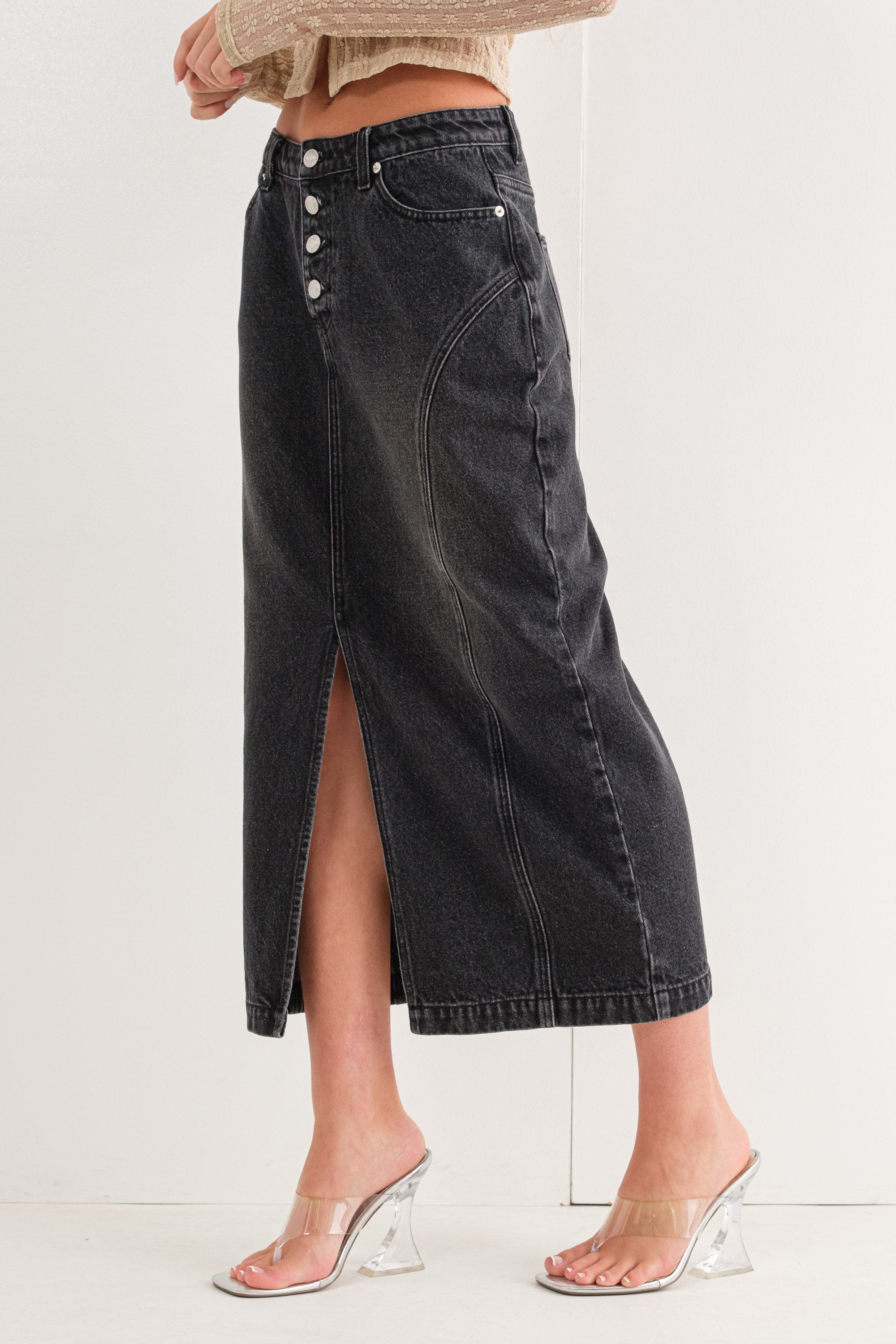 Sofia Denim Midi Skirt – beyourself boutique